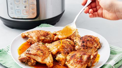 preview for Instant Pot Chicken Thighs Comes Complete With Gravy