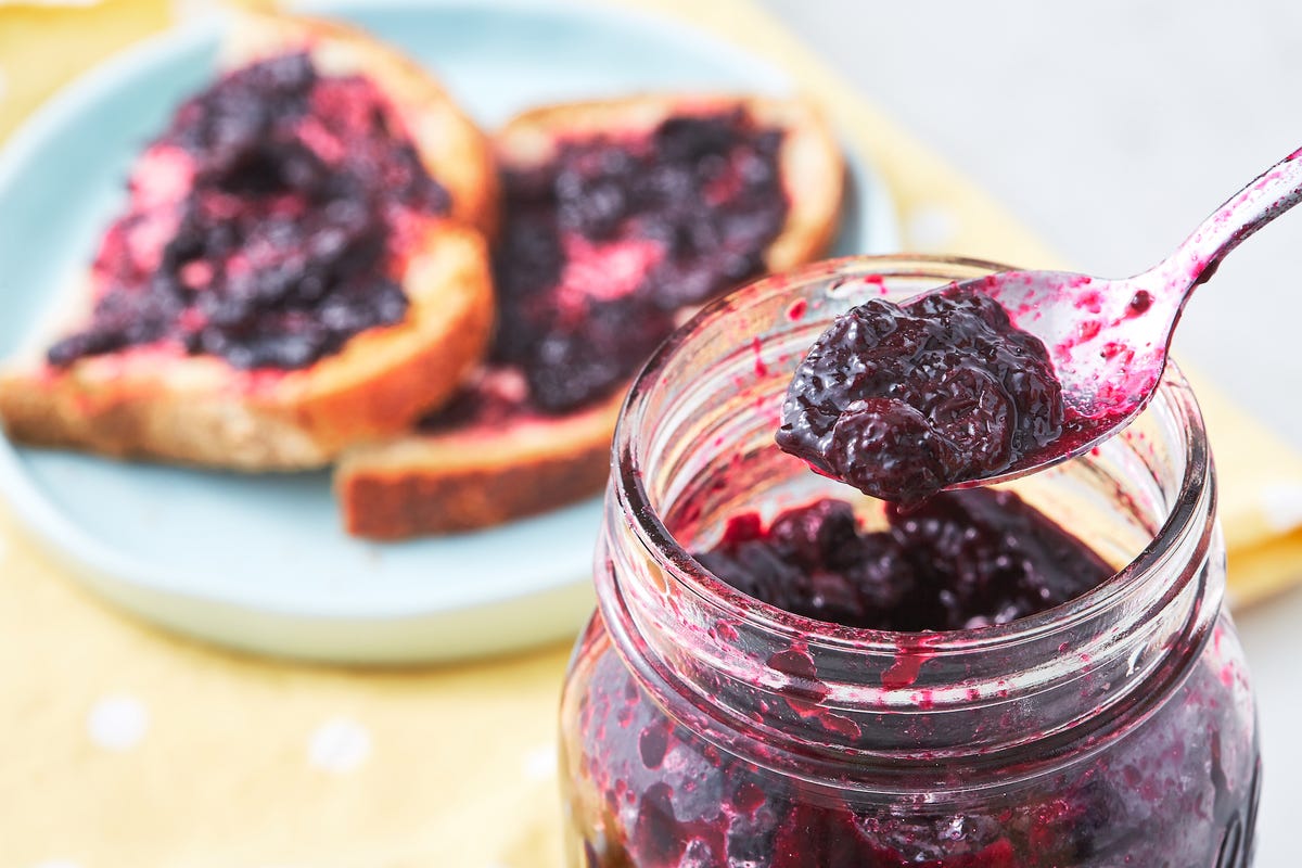 Best Blueberry Jam Recipe - How To Make Blueberry Jam