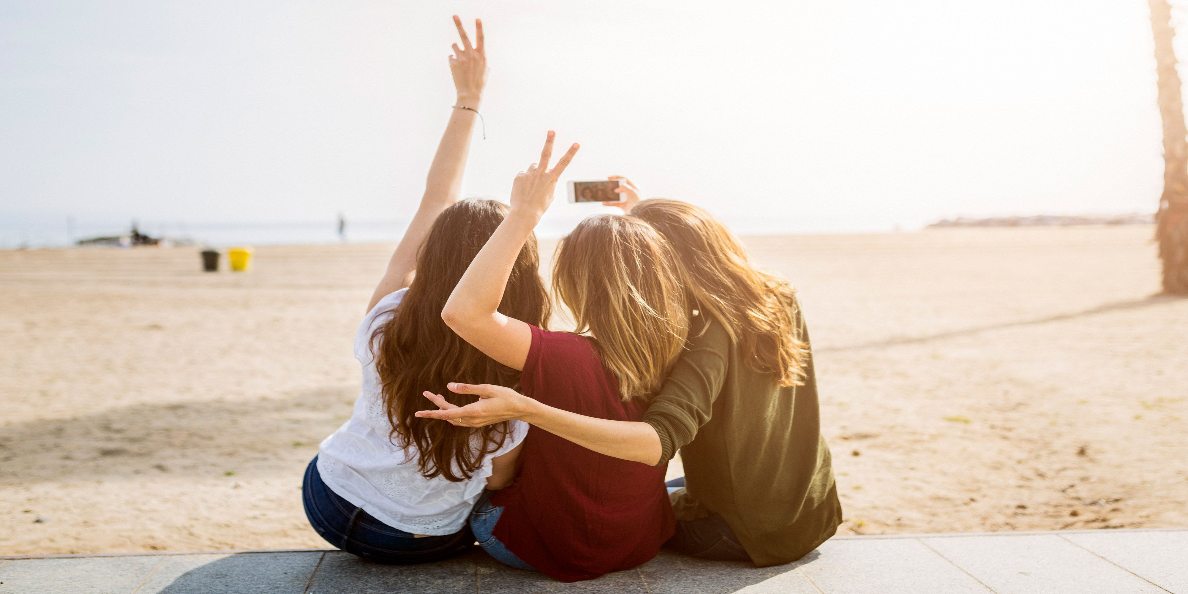 12 Best Friendship Apps to Meet New and Make Friends