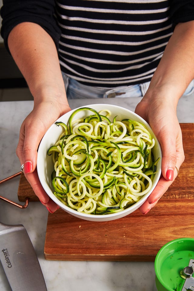 How to Make Zucchini Noodles (Zoodles) - Salads with Anastasia