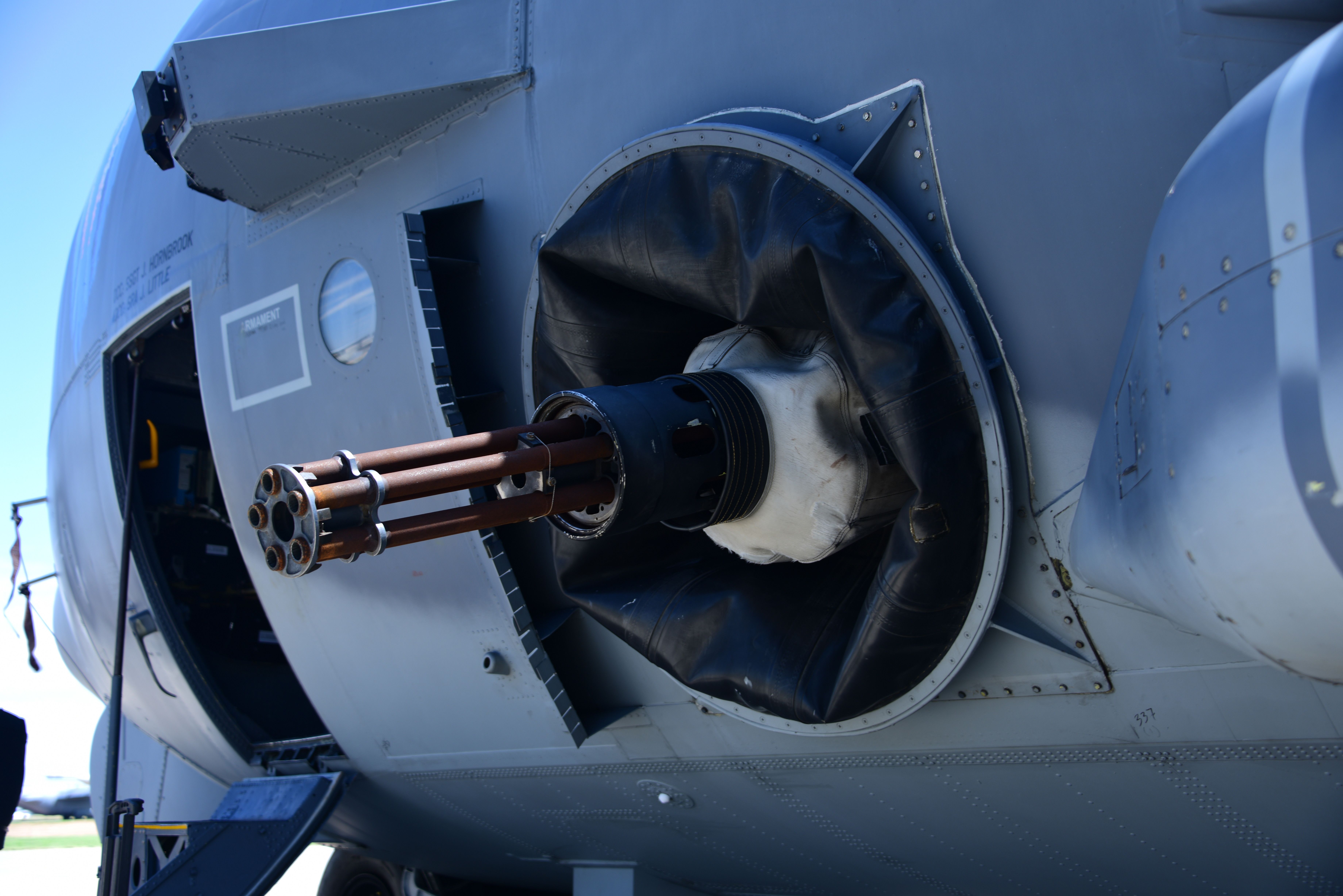 eksil lampe Mobilisere The Last 'Spooky' Gunship Heads to the Boneyard | AC-130U Spooky