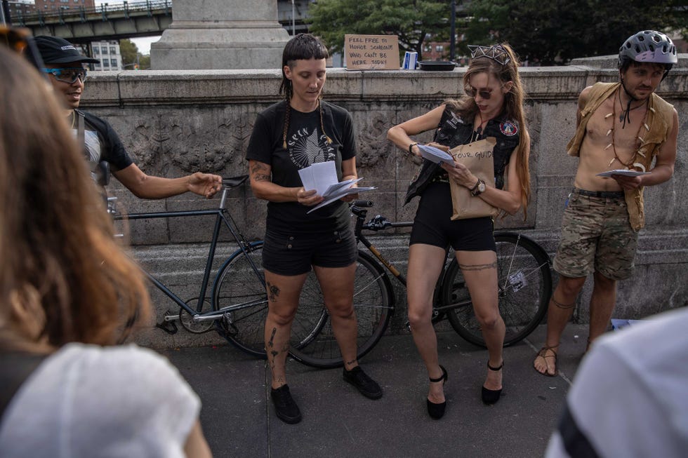 Cheylene Tattersall and other friends of Robyn Hightman help organize an alleycat race in Brooklyn, NY on Saturday, August 24, 2019.