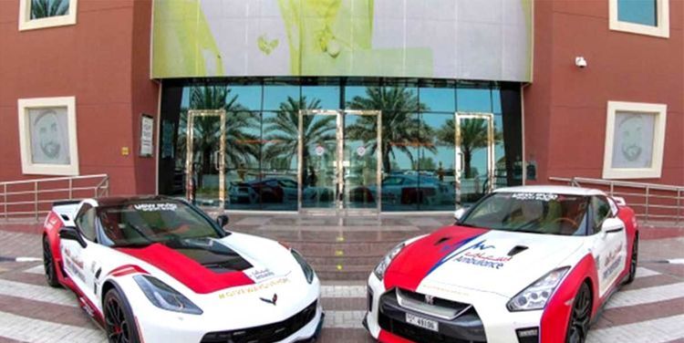 Ambulancia Dubái Corvette GT-R