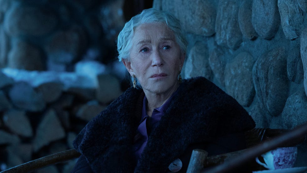 helen mirren as cara in season 2, episode 7 of 1923 streaming on paramount+. photo credit: trae patton/ paramount+