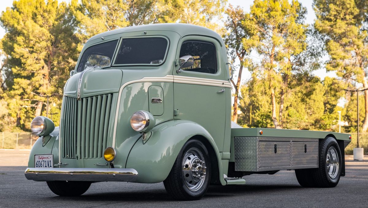 1941 ford coe flatbed truck