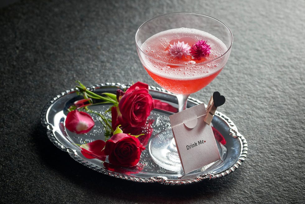 Food, Drink, Martini glass, Rose, Pink lady, Cocktail garnish, Garnish, Ingredient, Classic cocktail, Daiquiri, 