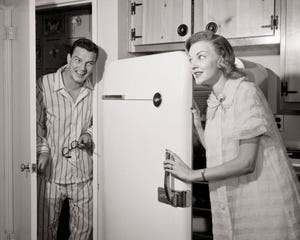 1950s midnight snacks wife