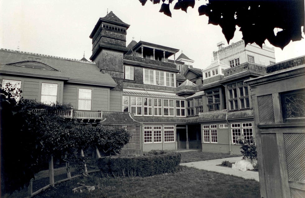 House, Building, Home, Architecture, Property, Black-and-white, Mansion, Monochrome, Town, Tree, House, Building, Home, Architecture, Property, Black-and-white, Mansion, Monochrome, Town, Tree,