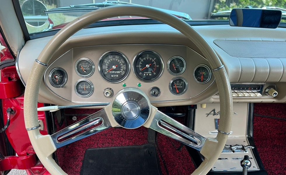 1963 studebaker avanti r2 tableau de bord intérieur