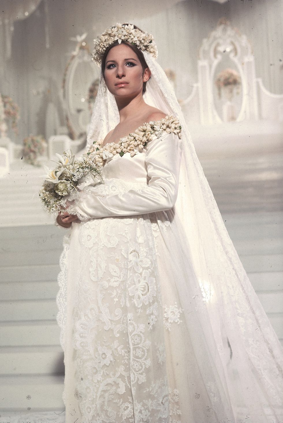 Elegant Women White Suits Wedding Dress 3 Pieces Sheer Back Lace