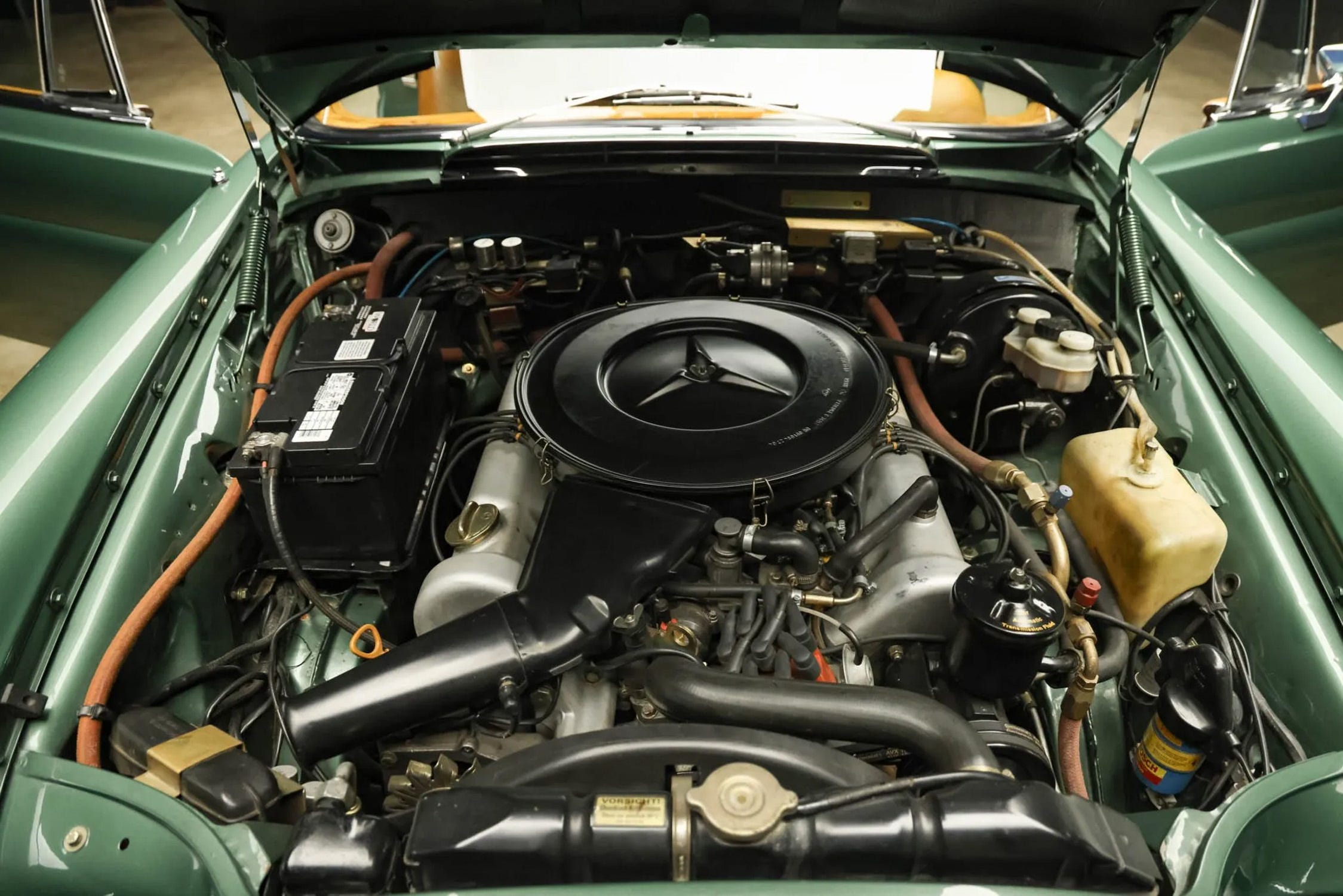 1971 mercedes benz 280se 35 cabriolet engine