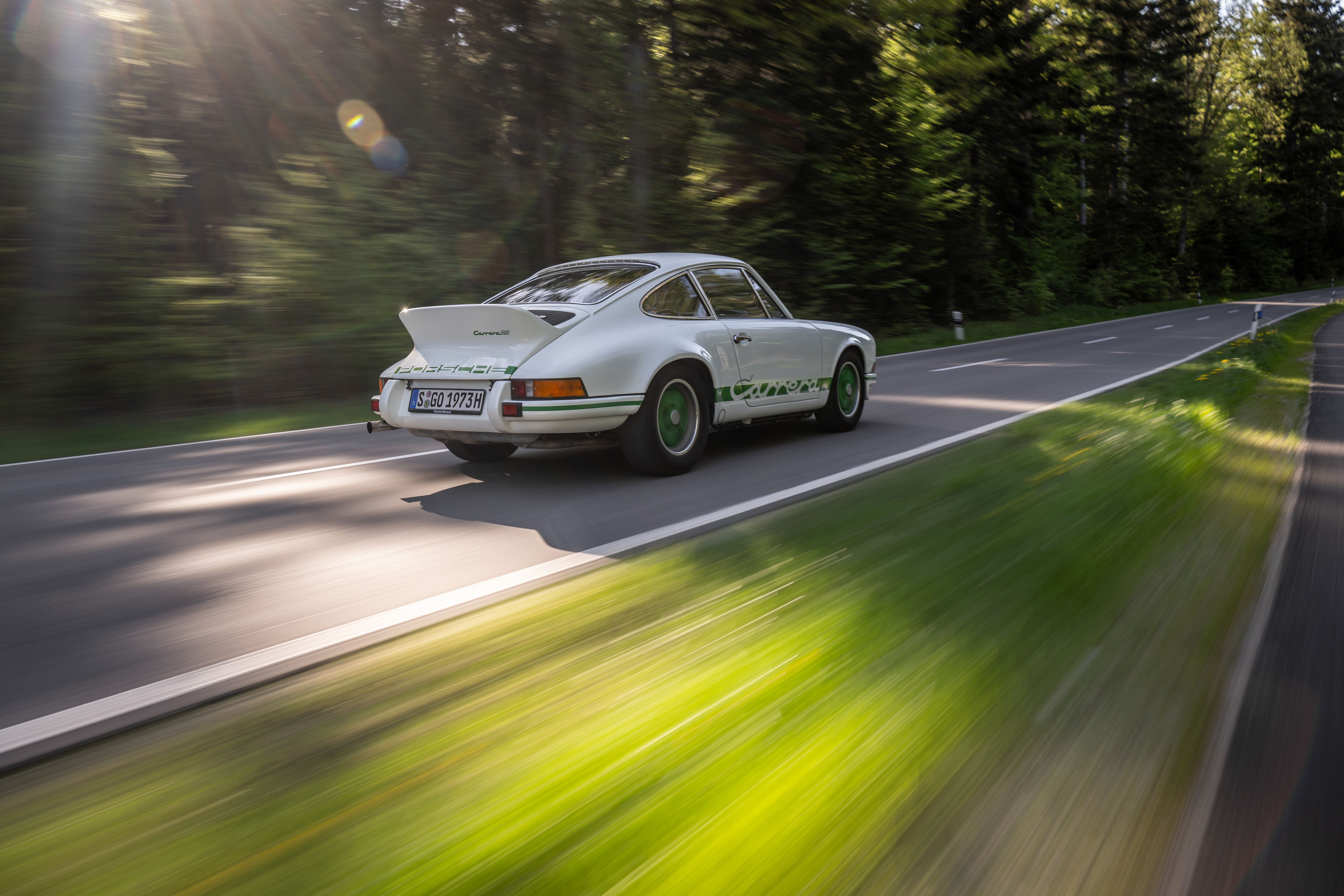 1973 Porsche 911 Carrera RS : The Legend Starts Here