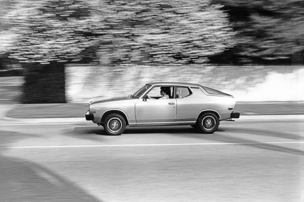 1976 datsun f10