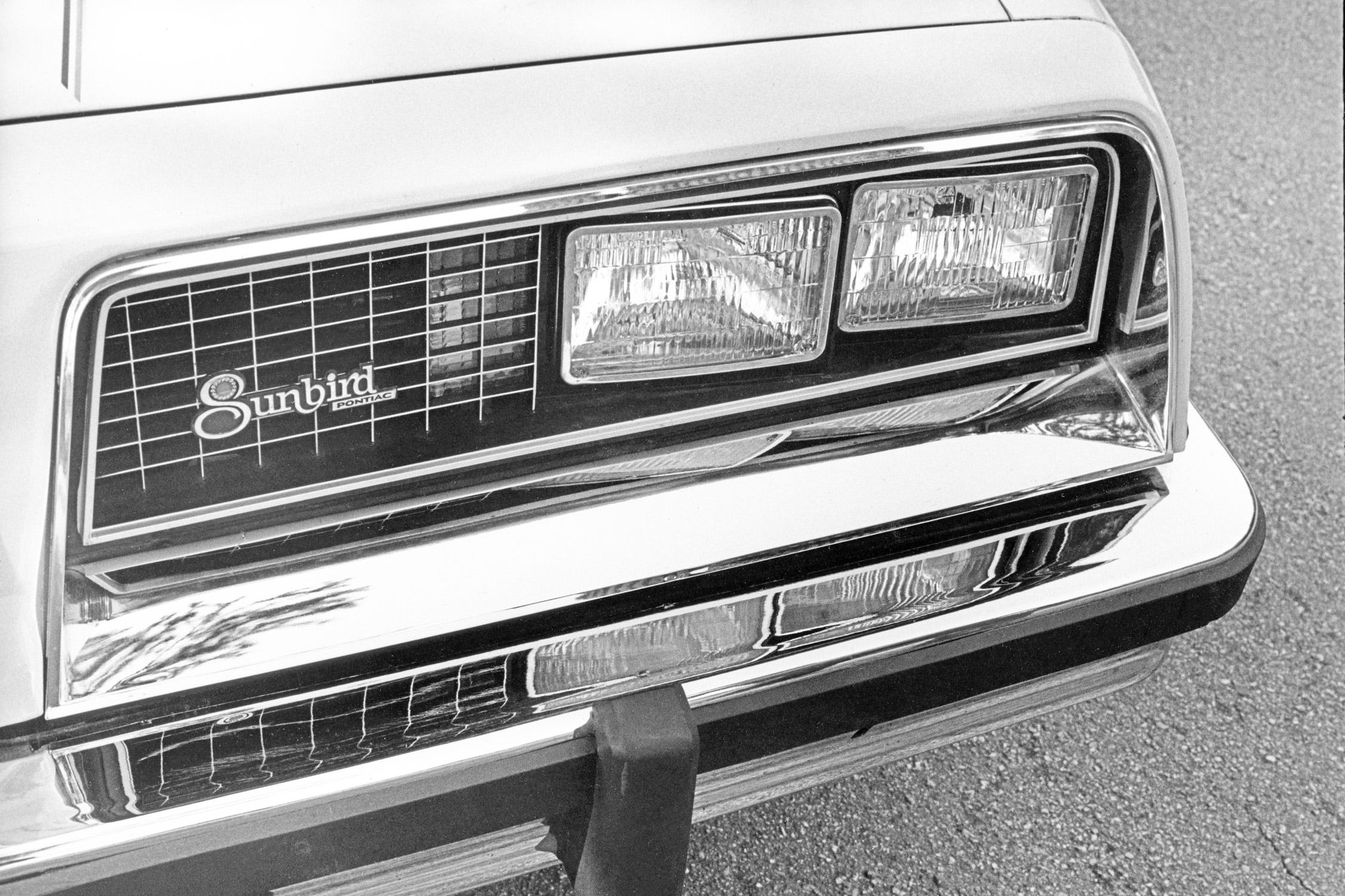 View Photos of the 1976 Pontiac Sunbird