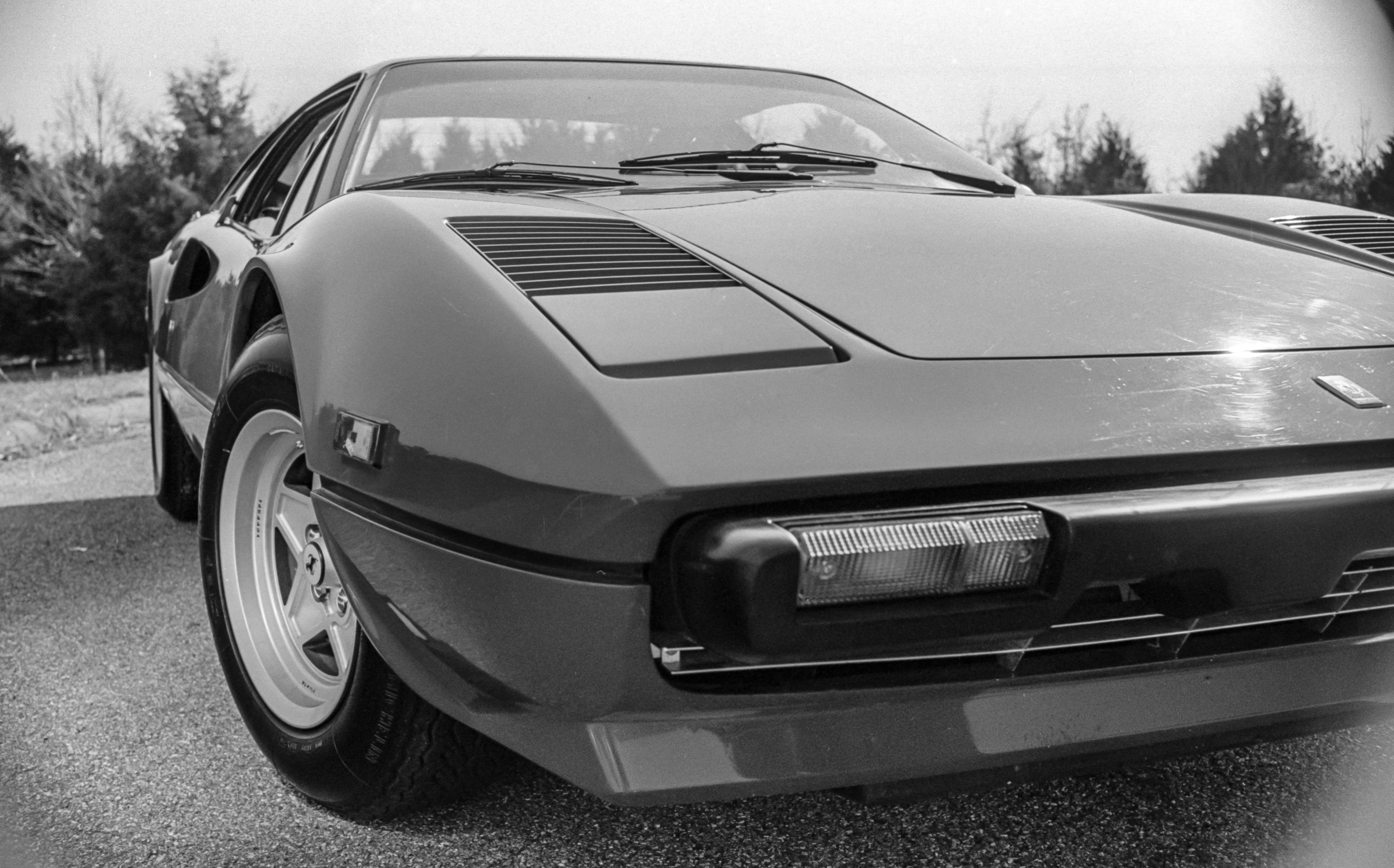 1977-ferrari-308-gtb-147-