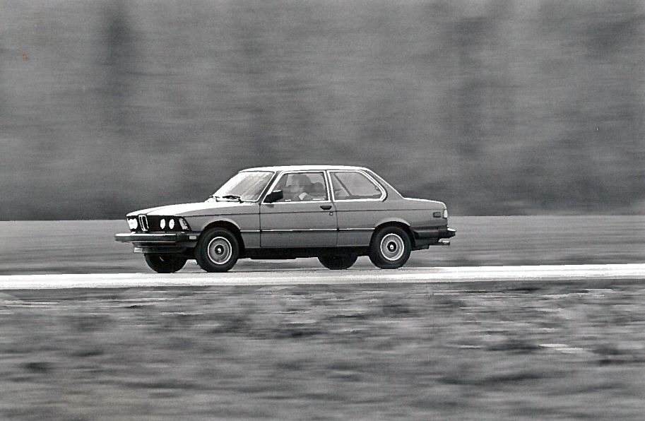  Probado: 1980 BMW 320i trae diversión responsable