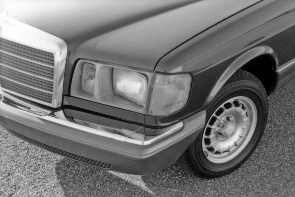 View Photos of the 1981 Mercedes-Benz 300SD