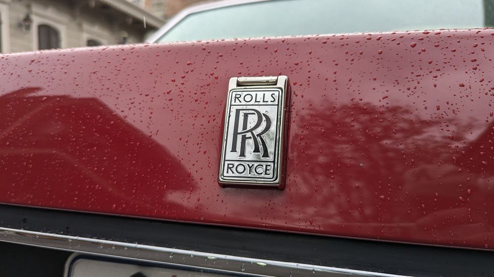 1982 delivers the royce silver spirit on the bourbon road