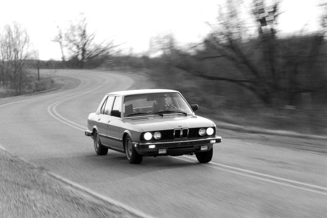 View Photos of the 1983 BMW 533i