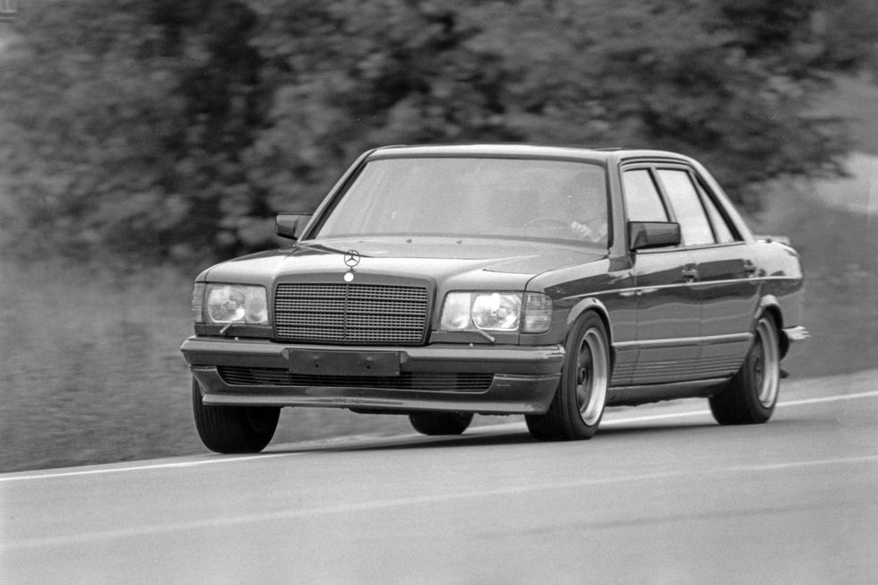 1983 AMG Mercedes-Benz 500SEL Blows Off the 'Bahn Doors