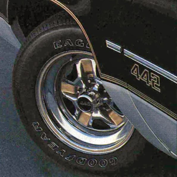 Oldsmobile 442 z roku 1985