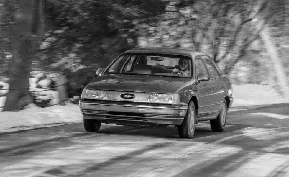 1986 ford taurus lx