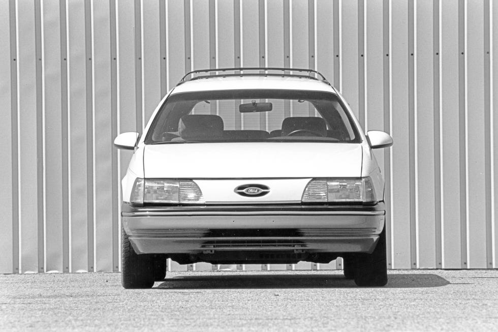 View Photos of the 1986 Ford Taurus LX Wagon