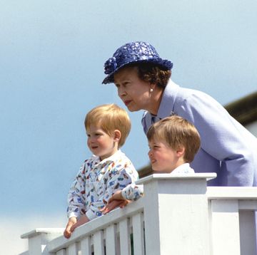 queen elizabeth prince william prince harry 1987