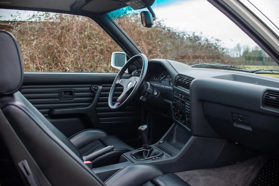 1988 bmw 325is 5 speed interior