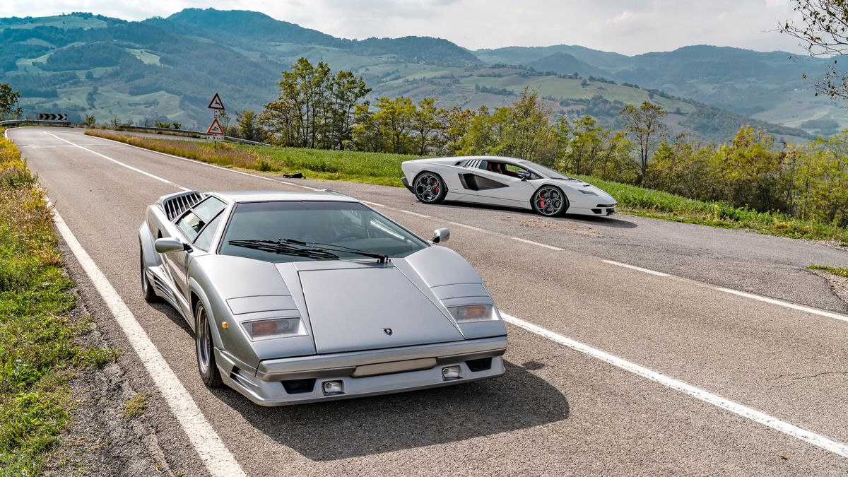 1990 Lamborghini Countach Review: Wild Looks and Noise Only