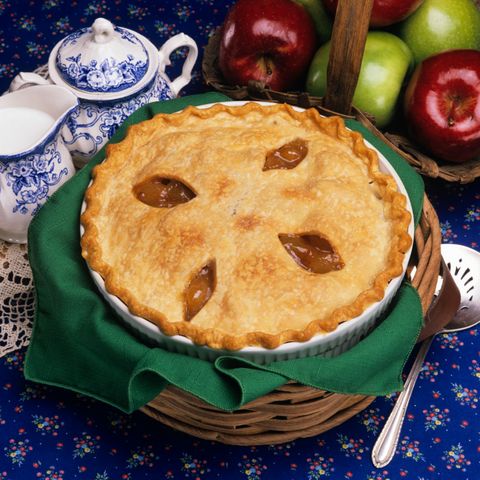 1990s deep dish apple pie