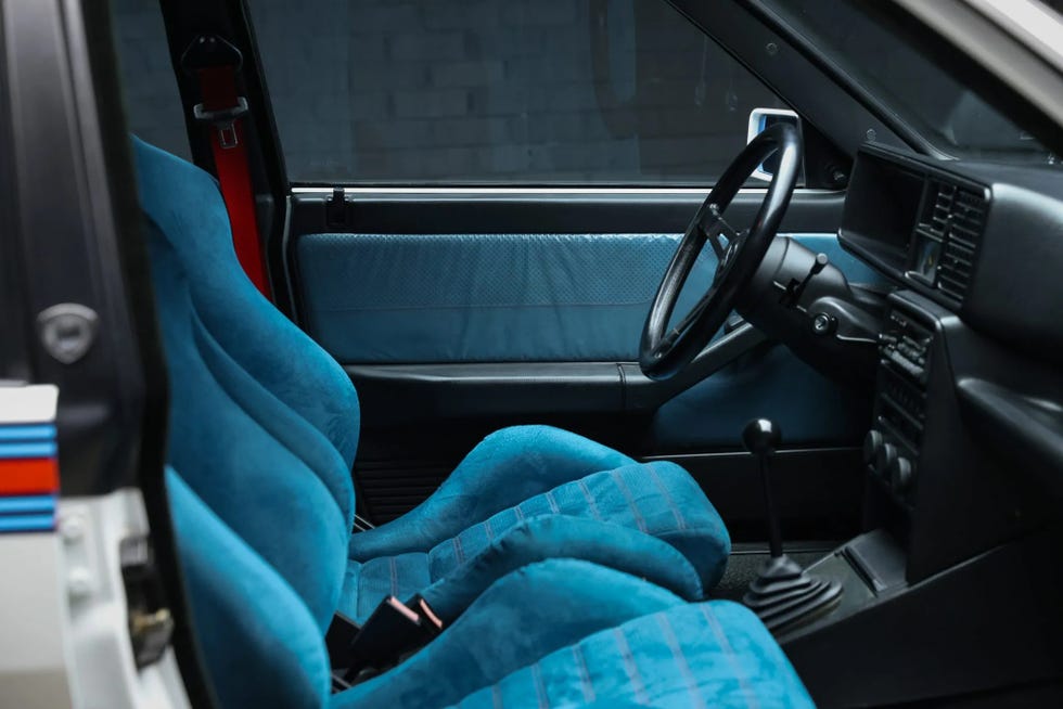 1992 lancia delta integrale martini 6 evoluzione interior