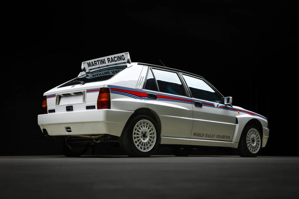 1992 lancia delta integrale martini 6 evoluzione rear