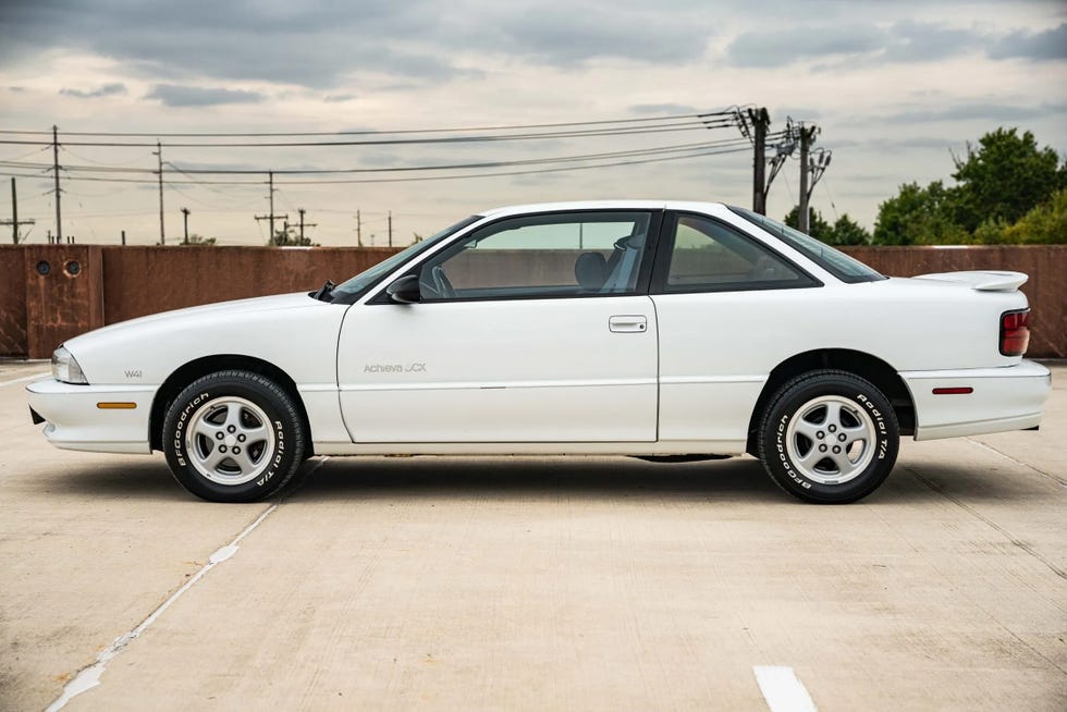 1992 oldsmobile achieva scx 5 speed side