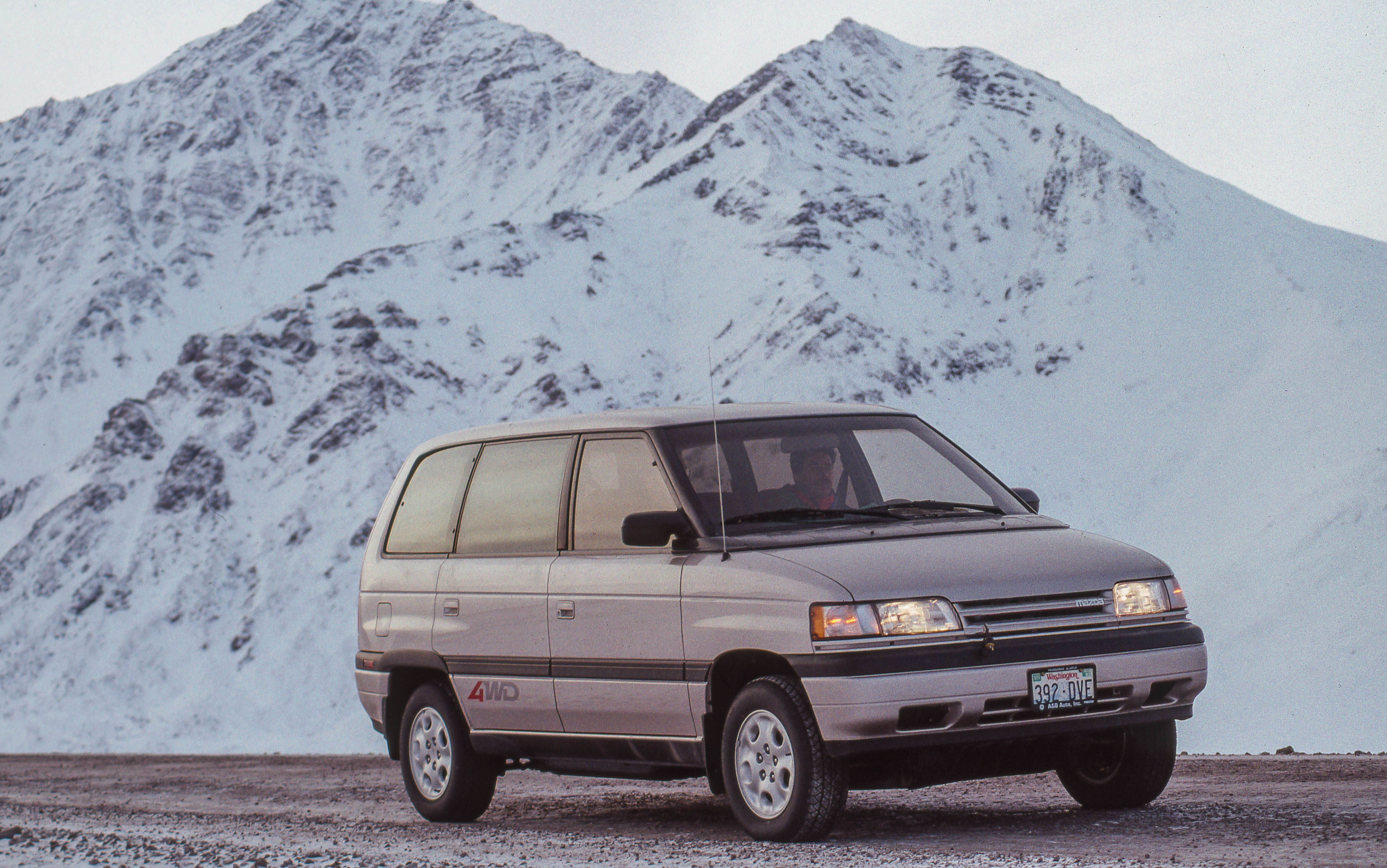 View Photos of Five 1992 4WD Minivans vs. Alaska