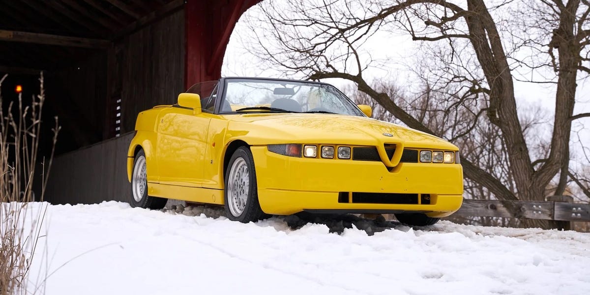 Wild and Wedgy 1993 Alfa Romeo RZ Is Our BaT Auction Pick