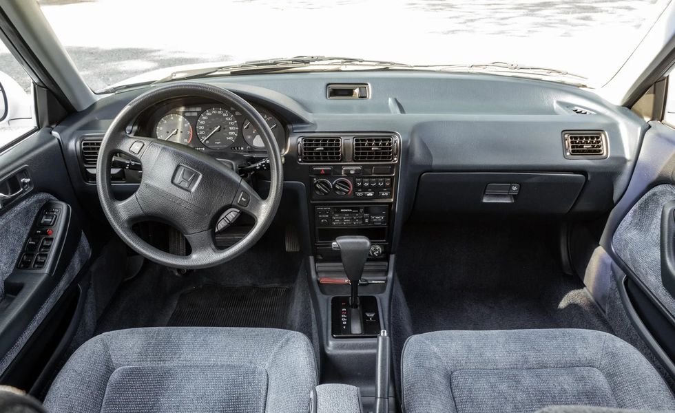 1993 honda accord lx wagon interior