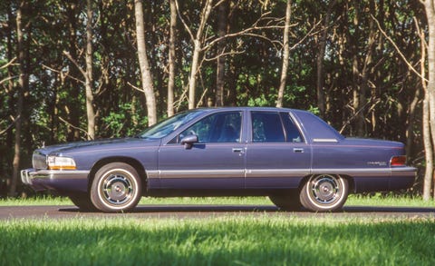 Tested: 1994 Buick Roadmaster Photos