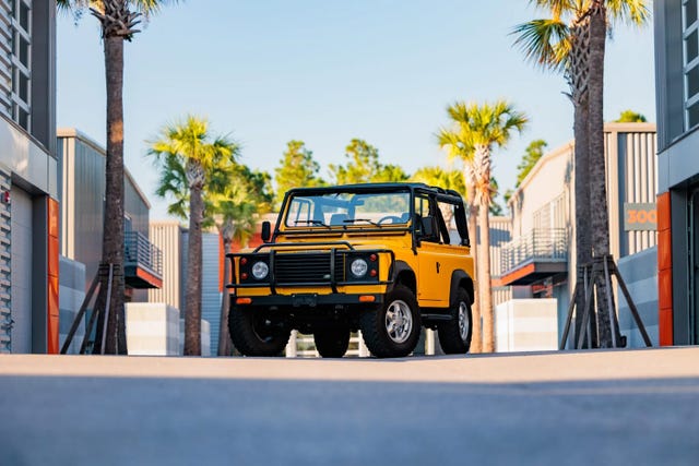 1998 Land Rover Defender 90 50th Anniversary Edition for sale on BaT  Auctions - closed on June 24, 2023 (Lot #111,545)