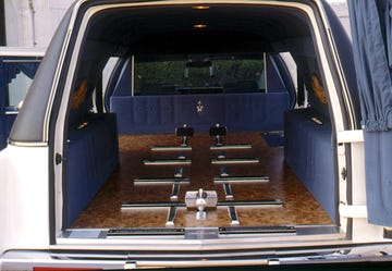 1994 superior crown sovereign cadillac hearse