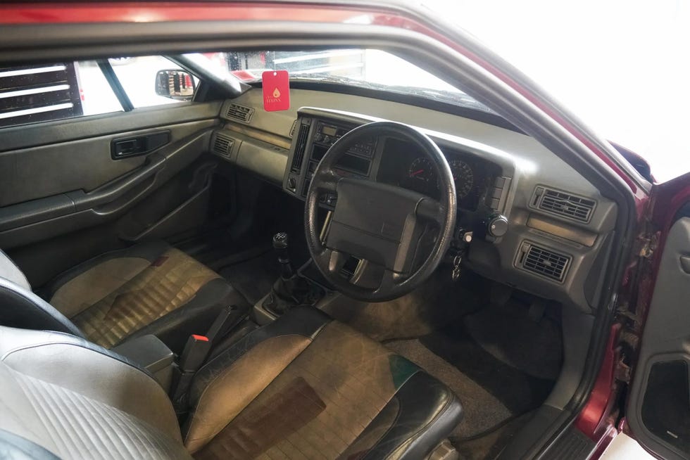 1994 volvo 480 gt 5 speed interior