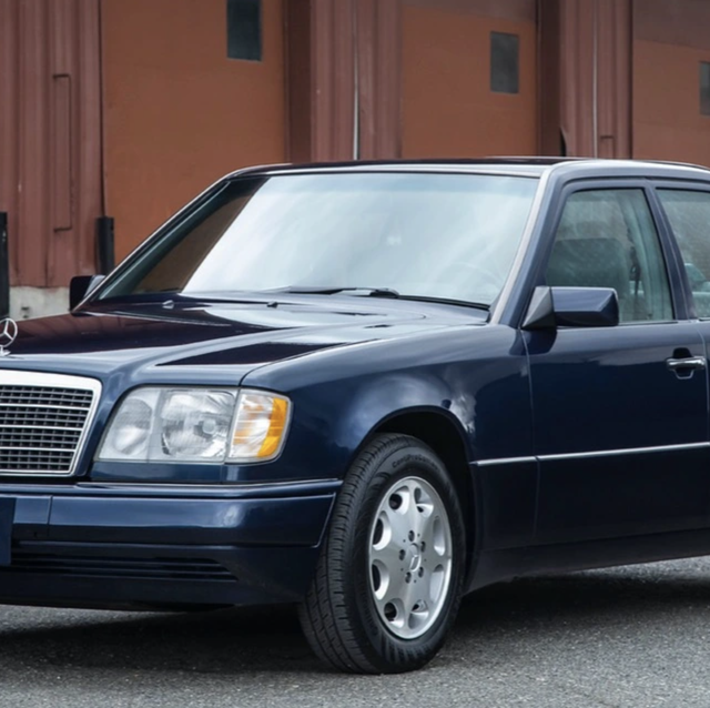1995 Mercedes E320 Is Our Bring a Trailer Auction Pick of the Day