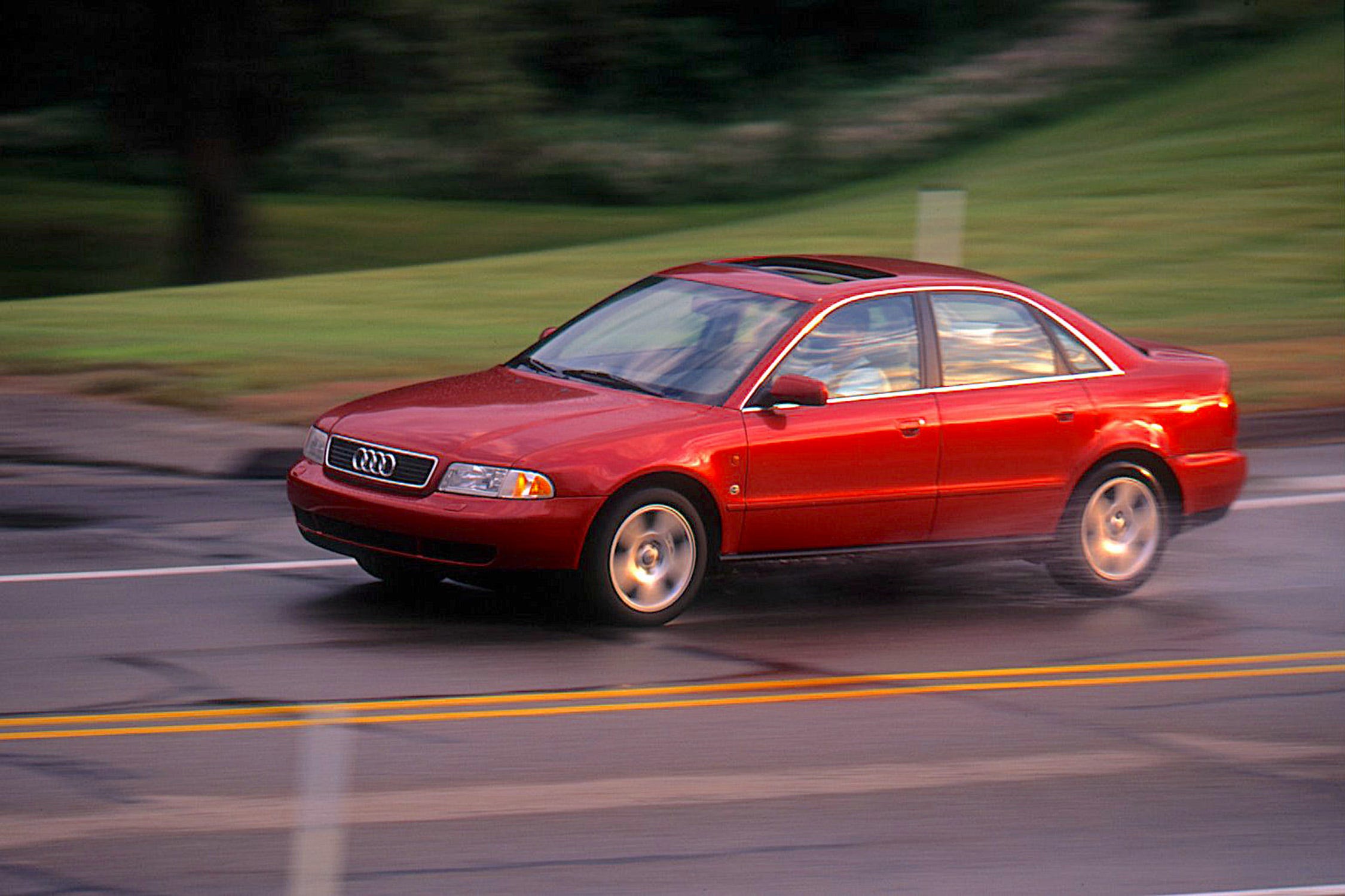 view-photos-of-the-1996-audi-a4