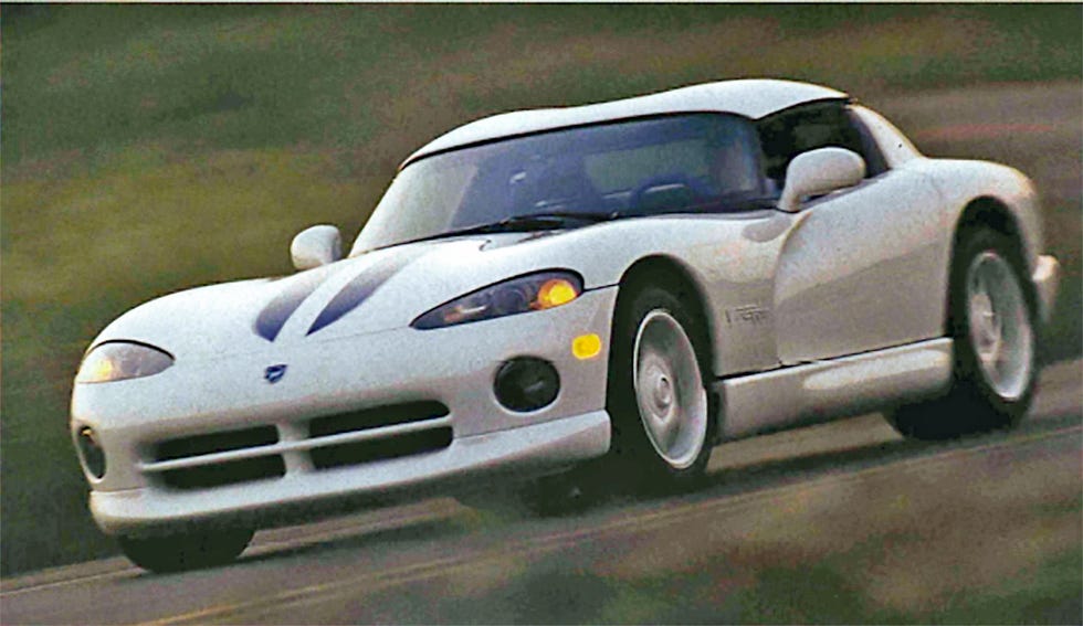 1996 Dodge Viper RT/10 Looks to the Future