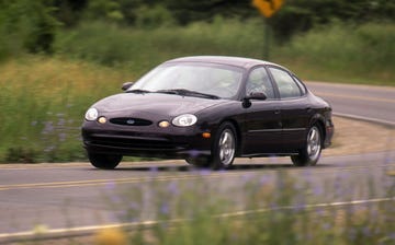 1996 ford taurus sho