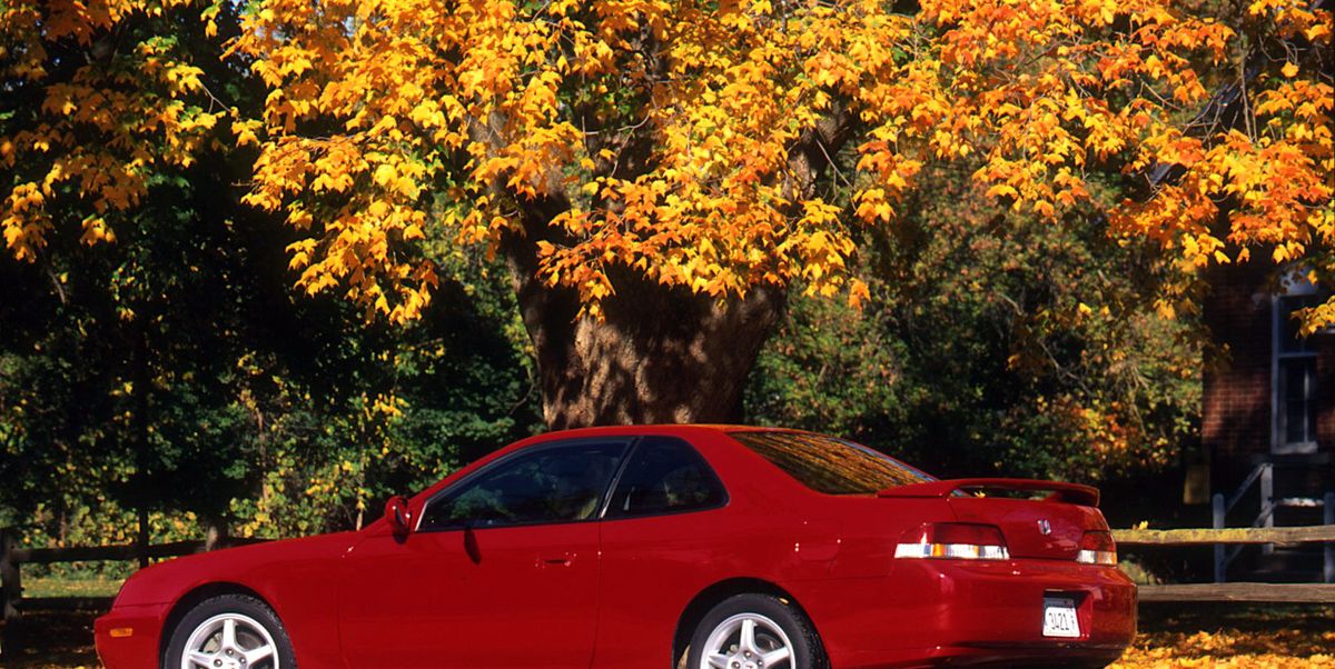 View Photos of the 1997 Honda Prelude SH