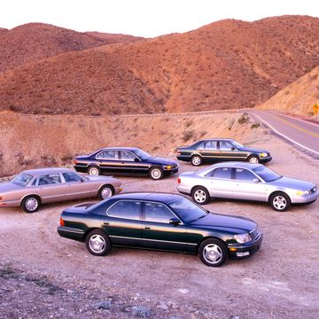 1998 full size luxury sedan comparison