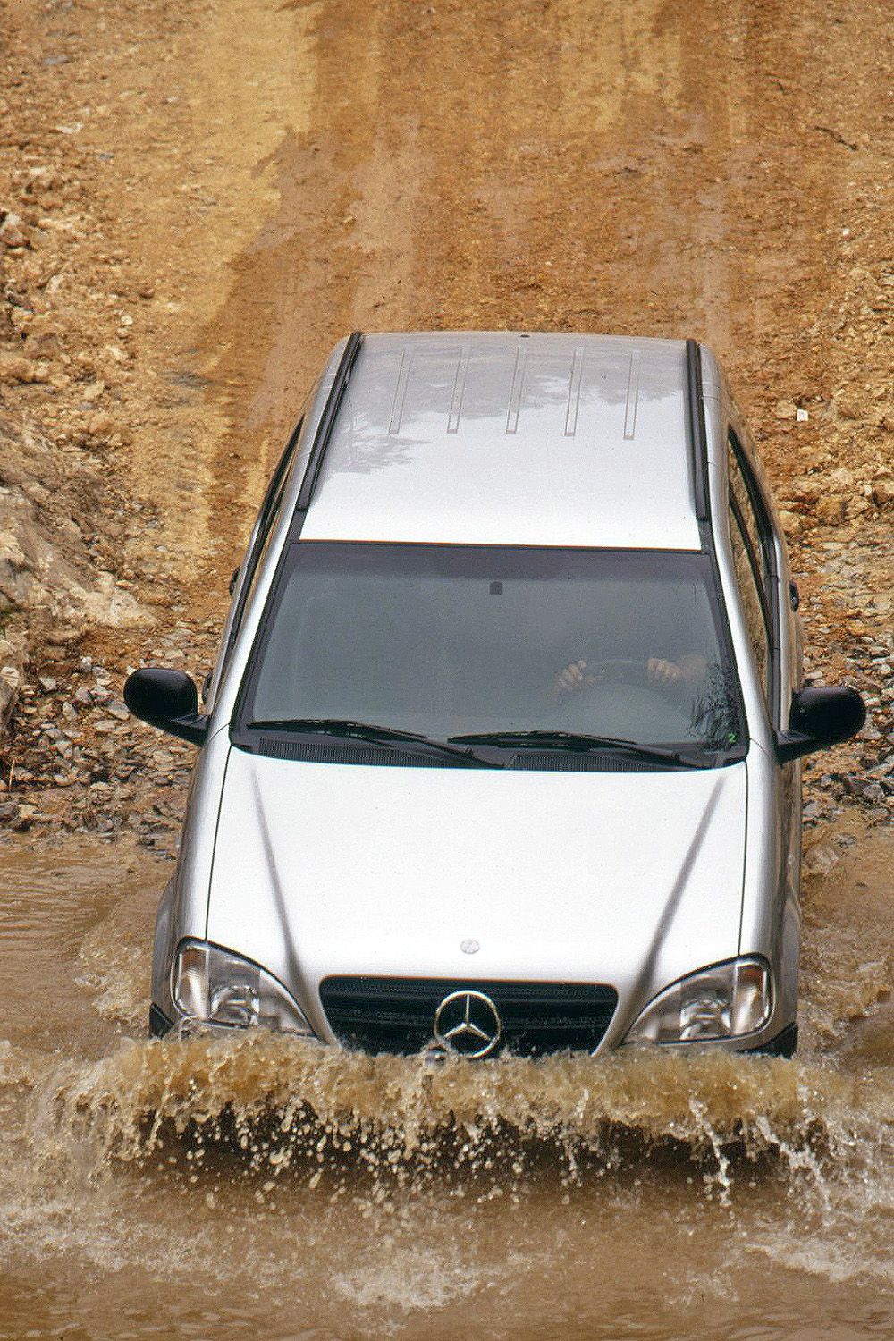 image of "View Photos of the 1998 Mercedes-Benz ML320"