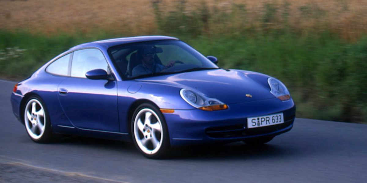 1998 Porsche 911 Carrera Steps into a New Era