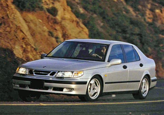 Tested: 1999 Saab 9-5 Sticks to the Formula